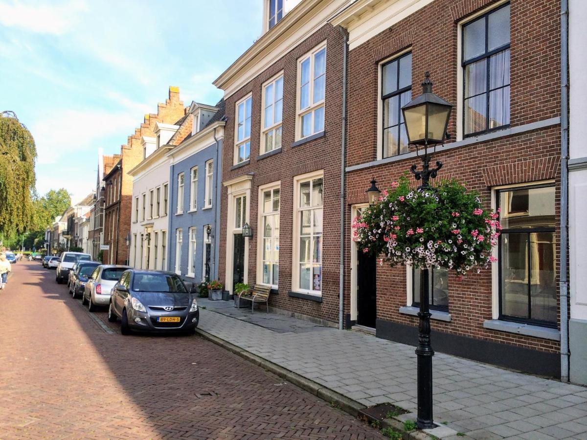 De Buurvrouw Nr.18 Bed & Breakfast Doesburg Bagian luar foto
