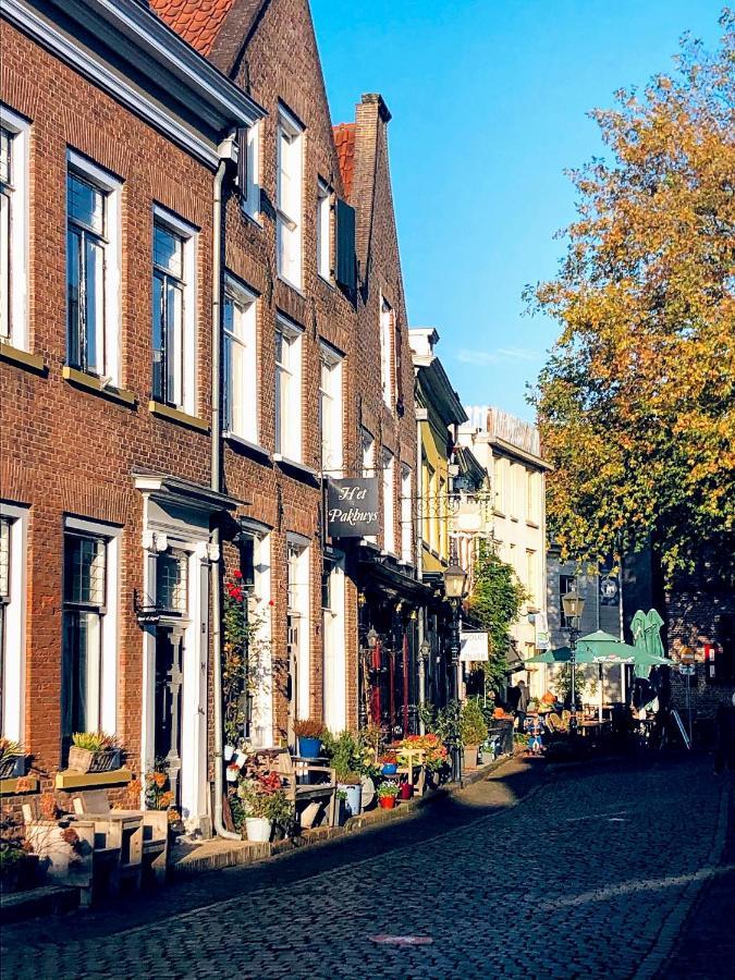De Buurvrouw Nr.18 Bed & Breakfast Doesburg Bagian luar foto