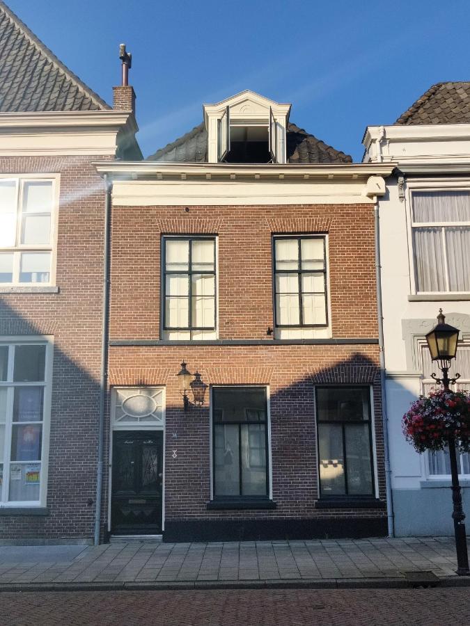 De Buurvrouw Nr.18 Bed & Breakfast Doesburg Bagian luar foto